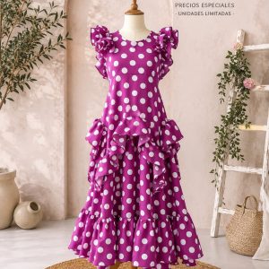 Traje morado con lunar blanco 001